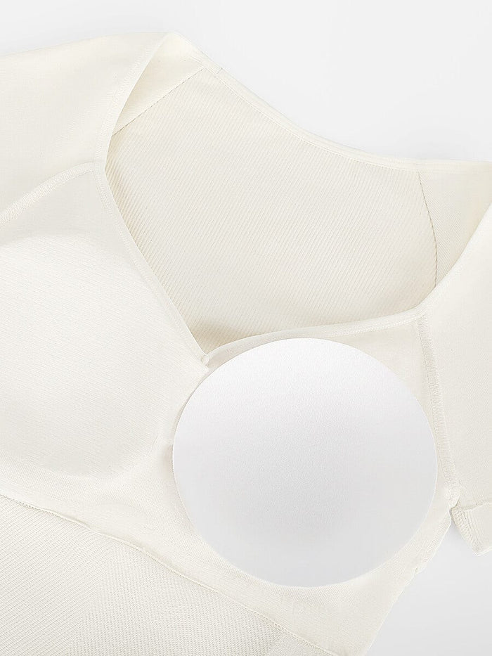 Seamless bodysuit with extra strong bust support