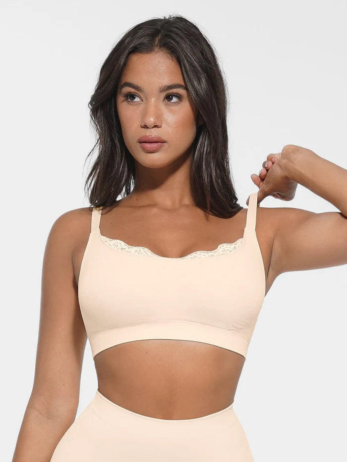Seamless bralette with round neckline and smooth back