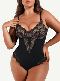 Lace bodysuit with shaping effect – versatile design