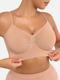 Seamless shaping bra with support