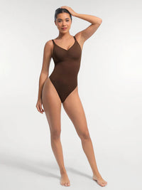 Seamless shaping bodysuit with built-in bra and thong design