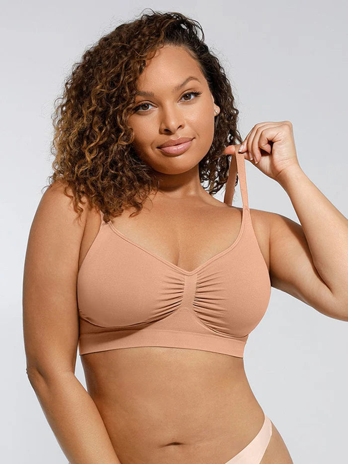 Seamless shaping bra with support