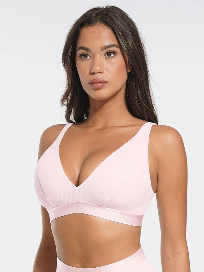 Comfortable V-neck modal bralette with pads
