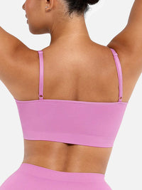 Seamless shaping bra with support