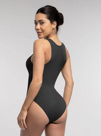 Seamless shaping bodysuit with front zipper