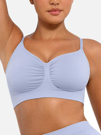 Seamless shaping bra with support