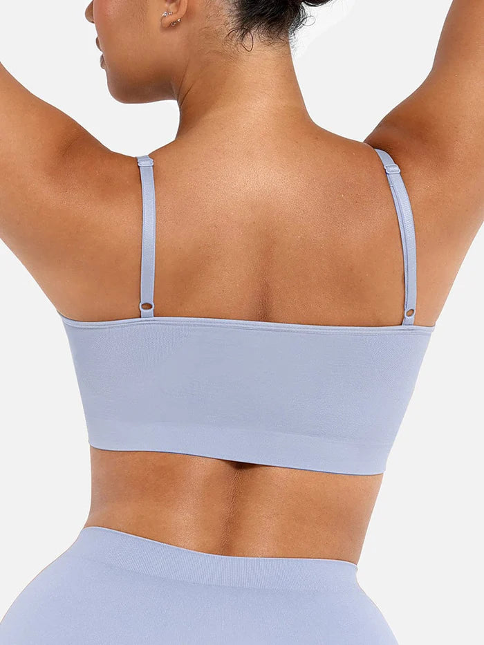 Seamless shaping bra with support